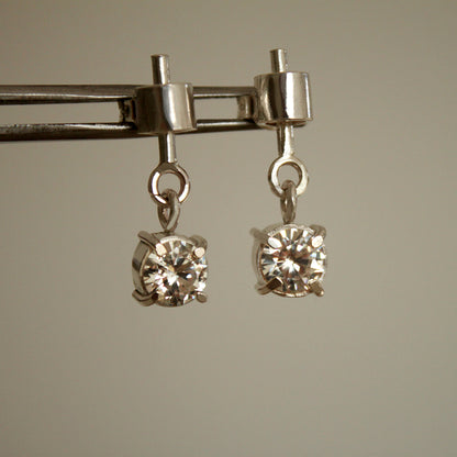 Barrel White Zirconita