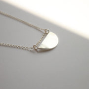 Collar Crescent