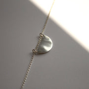 Collar Crescent